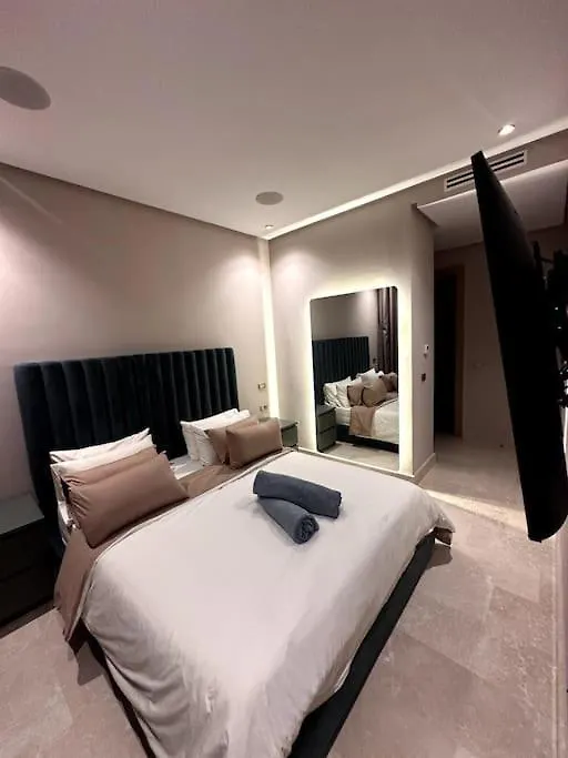 Skyline Albert Luxury 2 A Proximite De La Gare Casa Voyageurs Casablanca Apartment