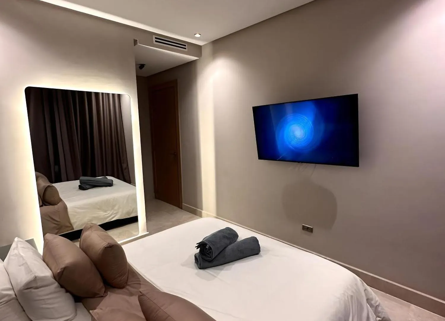 Apartment Skyline Albert Luxury 2 A Proximite De La Gare Casa Voyageurs Casablanca