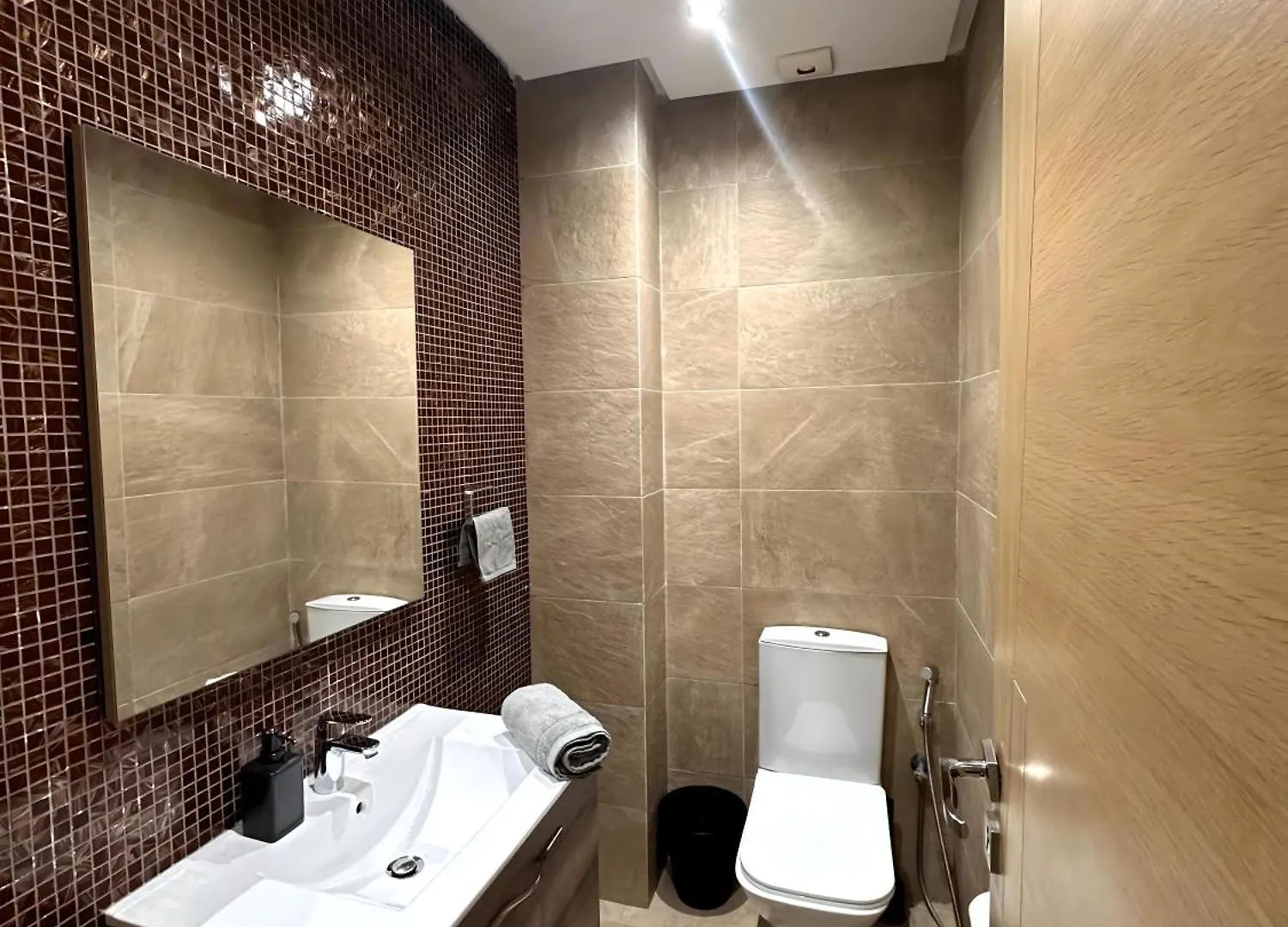 Skyline Albert Luxury 2 A Proximite De La Gare Casa Voyageurs Casablanca 0*,  Morocco